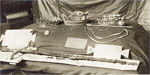 Royal insignias of the rulers of Lithuania in the Vilnius Cathedral, 1931