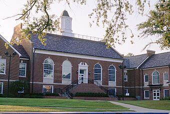 University Hall - Louisiana Tech University.JPG