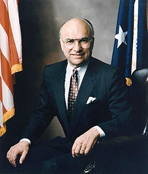 Clayton Yeutter, 23rd Secretary of Agriculture, February 1989 - March 1991..jpg