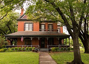 DavisHouse1 (1 of 1)