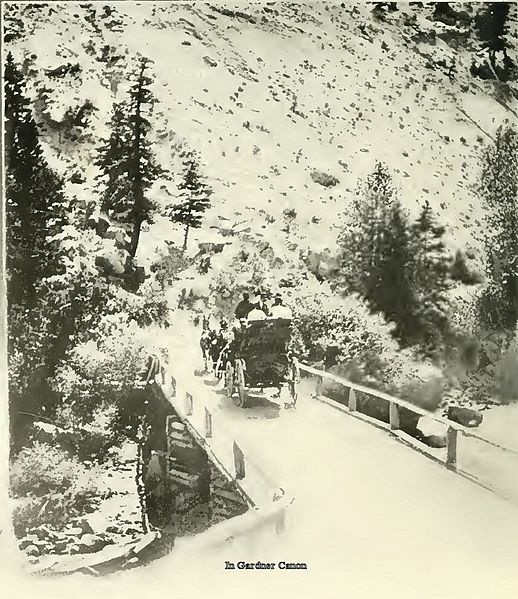 GardnerRiverCrossing1901