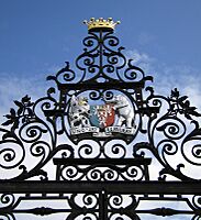 Gate detail at Powis Castle - geograph.org.uk - 3610369