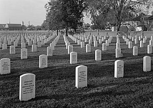 Hampton National Cemetery, Phoebus Addition, Cemetery Road at Marshall Avenue (Hampton County, Virgina)