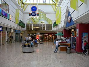 Inside the Pentagon Centre, Chatham - geograph.org.uk - 928676