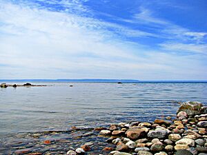 Les Roches Sur l'Eau de la Plage