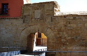 Logroño - Arco del Revellín - DSC 4458 W.JPG
