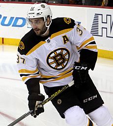 Patrice Bergeron - Boston Bruins 2016.jpg