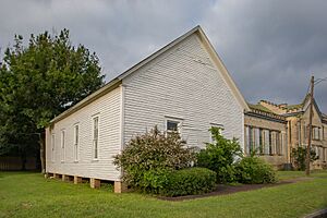 Peoria Cumberland Presbyterian Church Hillsboro Wiki (1 of 1)