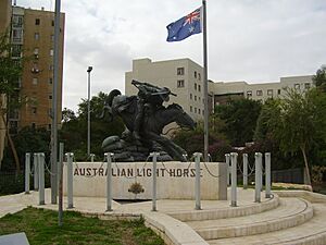PikiWiki Israel 10412 australian light horse monument in beer sheva