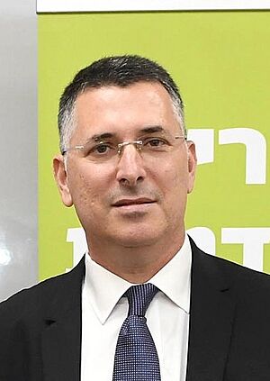 Ranan Hartman and Gideon Sa'ar, August 2017 (7870) (cropped) (cropped)