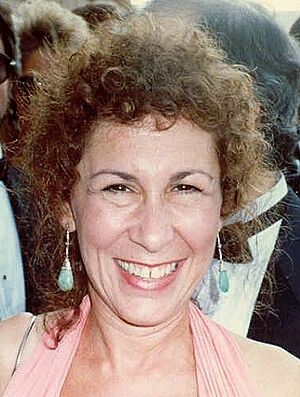 Rhea Perlman (1988) - cropped.jpg