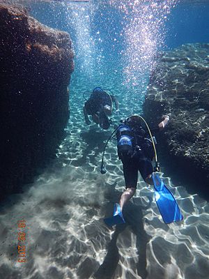 Scuba diving in Kea