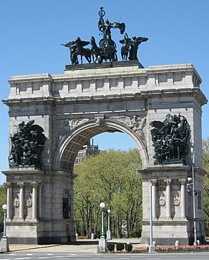 Soldiers' and Sailors' Arch.jpg