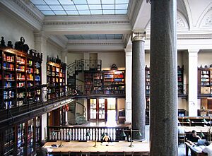 Universitatsbibliothek Wien Eingang grosser Lesesaal