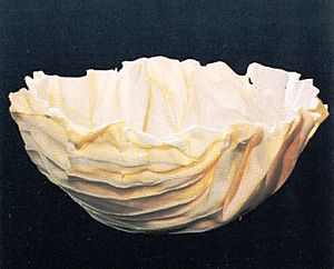 Vessel 1988 Porcelain, 53cm Private Collection London, UK