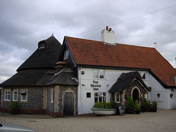 Weybridge TheBridgeInn