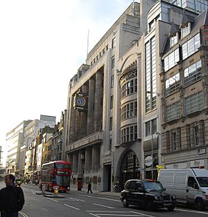 135-141 Fleet Street, Formerly the Daily Telegraph Building (geograph 3776922)