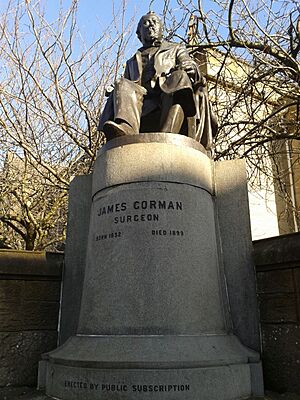 Dr Gorman statue, Rutherglen 2016-02-28