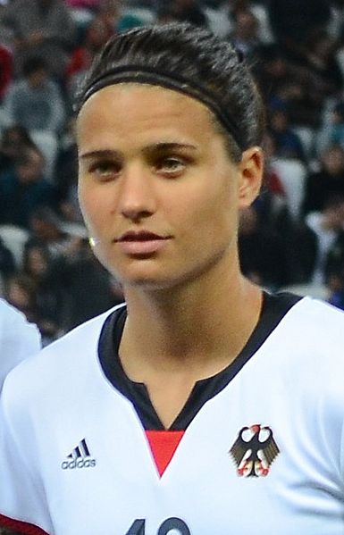 Dzsenifer Marozsán 2016