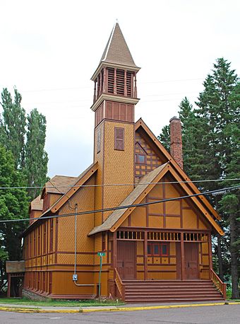 First Congregational Church Lake Linden MI 2009.jpg