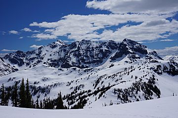 Fortress Mountain in North Cascades.jpg