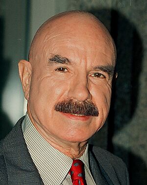 G Gordon Liddy in 1998.jpg
