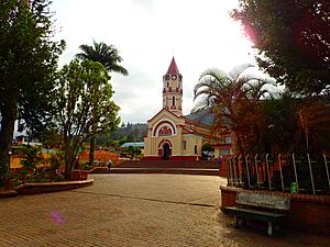 Central square and church of Gachalá