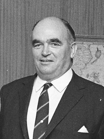 Harry West, 1971