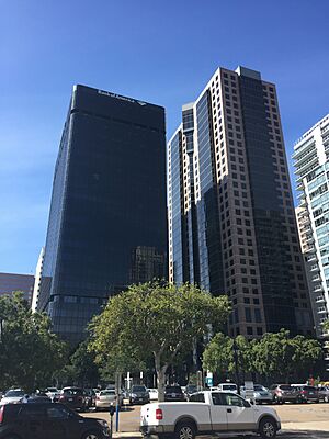 ImperialSymphonyTowersSD