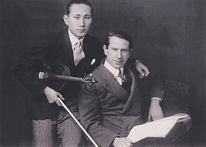 Kishi and sirota circa 1930