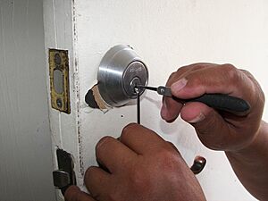 Locksmith-1947387 1920