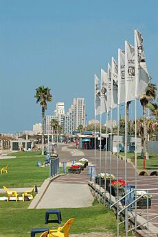 South Dado Beach - Hof HaCarmel - Haifa (1506044661)