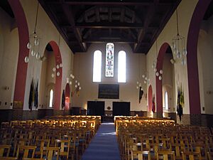 St Andrews Aldershot nave 2019