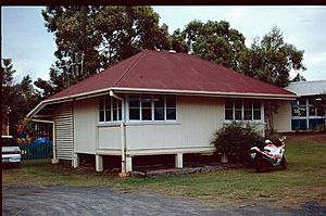 Urangan Point State School, Block D (1994).jpg