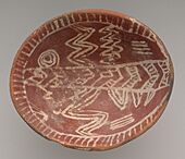 White cross-lined bowl with four legs MET DP244613 (cropped)