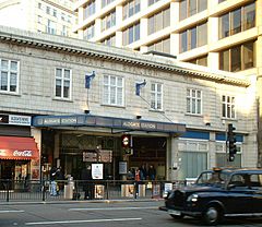 Aldgate-Station-Entrance.jpg