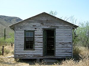 Bates Well Ranch bunkhouse