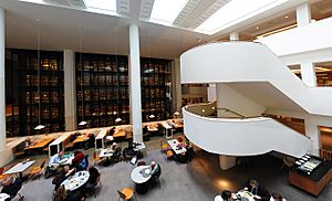 BritishLibraryInterior02