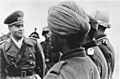 Bundesarchiv Bild 183-J16796, Rommel mit Soldaten der Legion "Freies Indien"