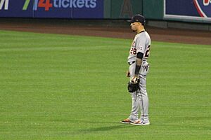 DET at LAA 2025 - Baez (3) (cropped)