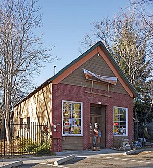 Georgetown CA Civil War Armory, built in 1862