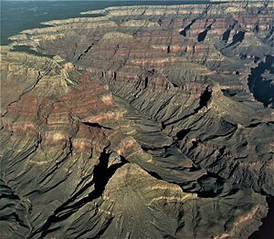 Grand Canyon - Diana, Marsh, Geikie, Pollux, Castor