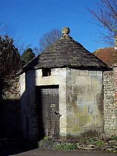 Heytesbury Lockup - geograph.org.uk - 333707