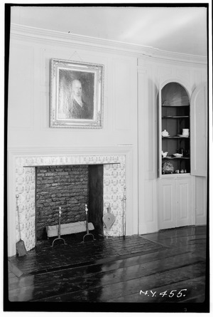 Historic American Buildings Survey, Arnold Moses, Photographer, March 29, 1937, DINING ROOM FIRE PLACE. - Frederick Van Cortlandt Mansion, Broadway and Two-hundred-forty-second HABS NY,3-BRONX,5-7