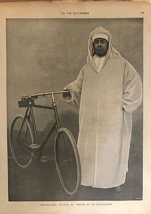 La Vie illustrée- Abd-el-Aziz, Sultan du Maroc, et sa bicyclette