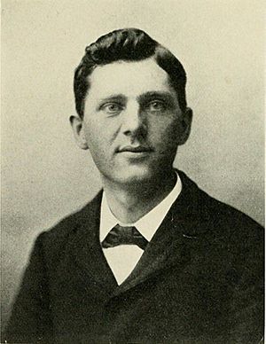 Leon Czolgosz ca 1900.jpg