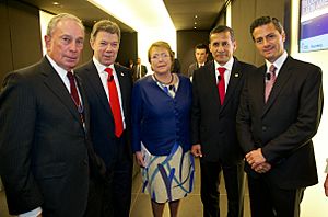Primer Foro Latinoamericano Bloomberg Auspiciando la Alianza del Pacífico. (15138698720)
