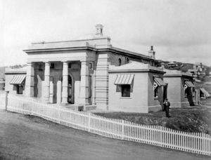 Queensland State Archives 2672 Court House Mount Morgan c 1890