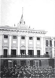 Raising the U.S. flag over San Juan, October 18, 1898