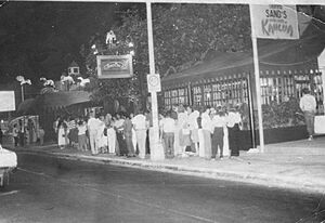 Senor-frogs-mazatlan-hotel-sands-1980